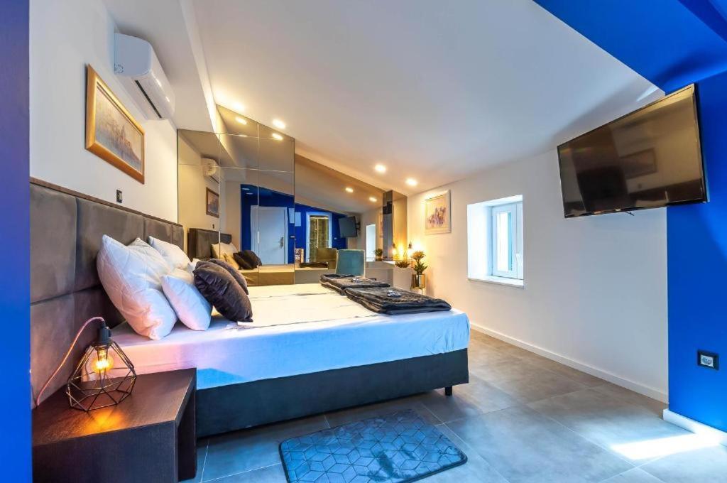 Xboutique Rooms Marinac Шибеник Экстерьер фото